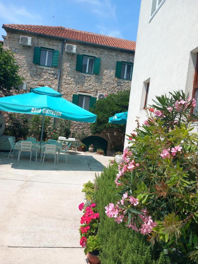 Malin Guesthouse Skradin Exterior photo